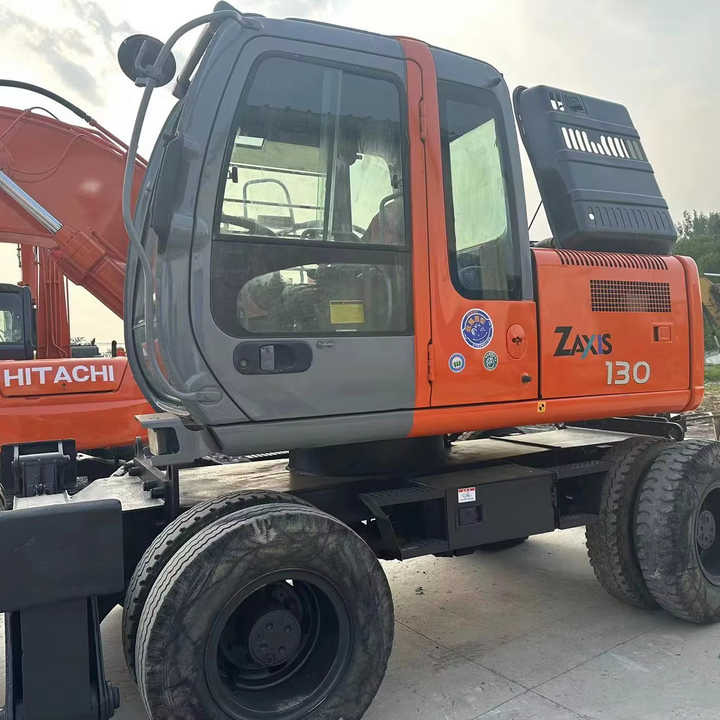 Hot Sale! Used Hitachi ZX130 Wheel Excavator |Excellent Condition| Best Price | Perfect for Construction & Road Projects - Escavadeira: foto 1 Hot Sale! Used Hitachi ZX130 Wheel Excavator |Excellent Condition| Best Price | Perfect for Construction & Road Projects - Escavadeira: foto 1