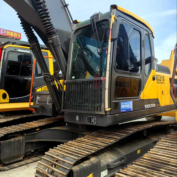 Hot Selling volvo Brand Ec210 20tons Excavator in Stock Used Korea Brand volvo Ec210 240 290 Excavator for Sale - Escavadeira: foto 1 Hot Selling volvo Brand Ec210 20tons Excavator in Stock Used Korea Brand volvo Ec210 240 290 Excavator for Sale - Escavadeira: foto 1