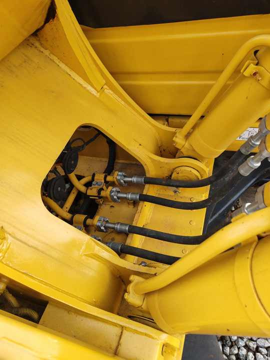 Komatsu PC 200 - Escavadora de rastos: foto 2 Komatsu PC 200 - Escavadora de rastos: foto 2