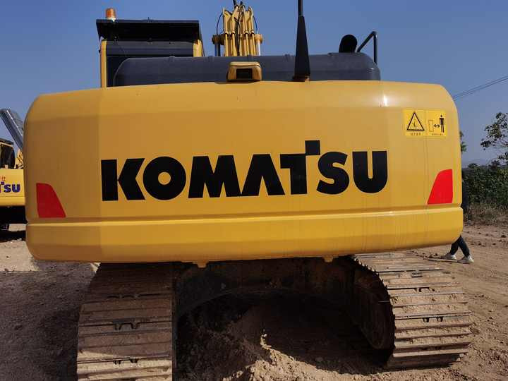 Komatsu PC 200 - Escavadora de rastos: foto 4 Komatsu PC 200 - Escavadora de rastos: foto 4