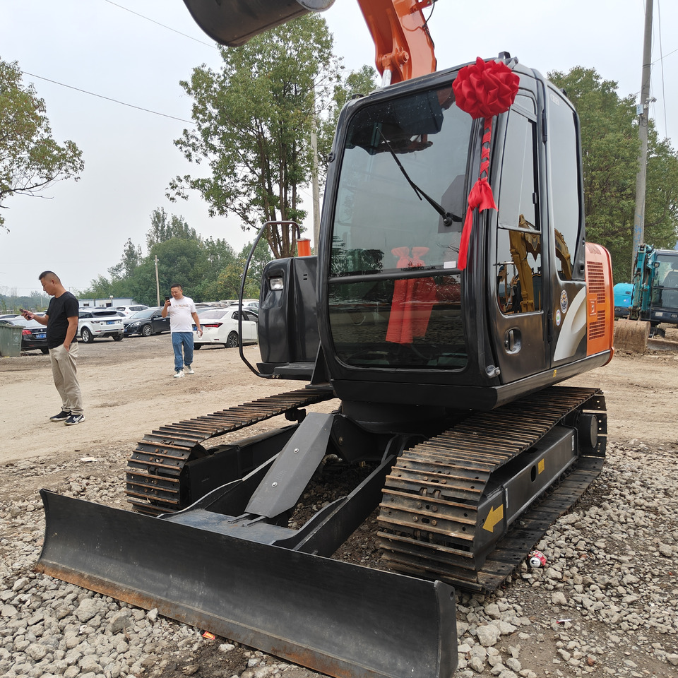 CRAWLER EXCAVATOR Used Hitachi ZX70 Excavator for Sale - Low Hours - Máquina de construção: foto 2 CRAWLER EXCAVATOR Used Hitachi ZX70 Excavator for Sale - Low Hours - Máquina de construção: foto 2