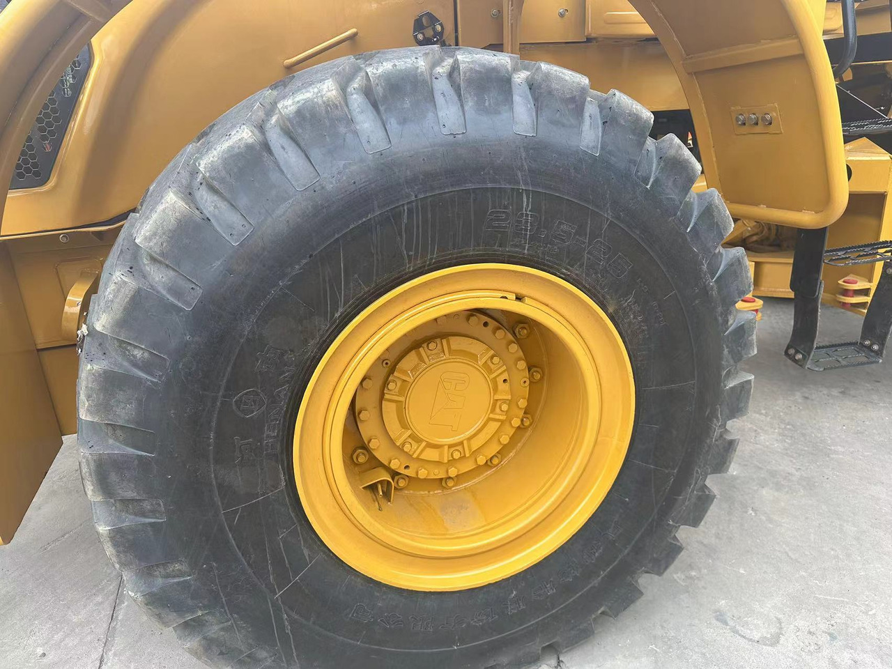 WHEEL LOADER Used Caterpillar 966h Loader for Sale Lots of Heavy Equipment in Stock Wight 5tons Wheel Loader - Máquina de construção: foto 4 WHEEL LOADER Used Caterpillar 966h Loader for Sale Lots of Heavy Equipment in Stock Wight 5tons Wheel Loader - Máquina de construção: foto 4