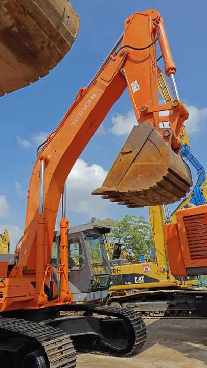 Original Japan Hitachi ZX450 Excavator Hitachi Excavator in Low Price for Hot Sale - Escavadora de rastos: foto 5 Original Japan Hitachi ZX450 Excavator Hitachi Excavator in Low Price for Hot Sale - Escavadora de rastos: foto 5