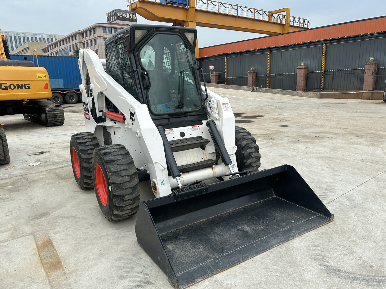 Second hand Hot sale skid-steers Bobcat S300 - Mini pá carregadora: foto 3 Second hand Hot sale skid-steers Bobcat S300 - Mini pá carregadora: foto 3