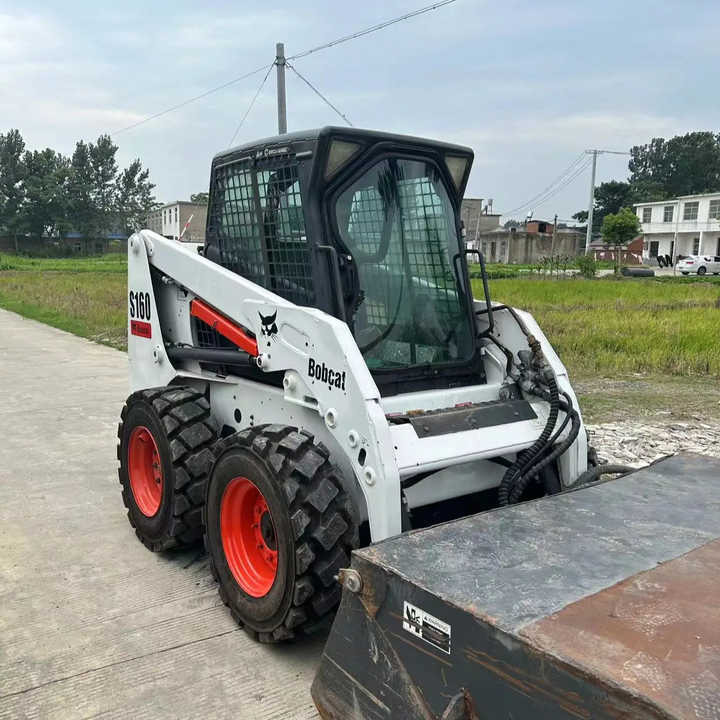 Used Bob Cat Bob Cat S160 Used Mini Skid Steer Wheel Loader Multifunctional Track Loaders Bobcat S160 2.7 Ton - Pá carregadora de rodas: foto 1 Used Bob Cat Bob Cat S160 Used Mini Skid Steer Wheel Loader Multifunctional Track Loaders Bobcat S160 2.7 Ton - Pá carregadora de rodas: foto 1