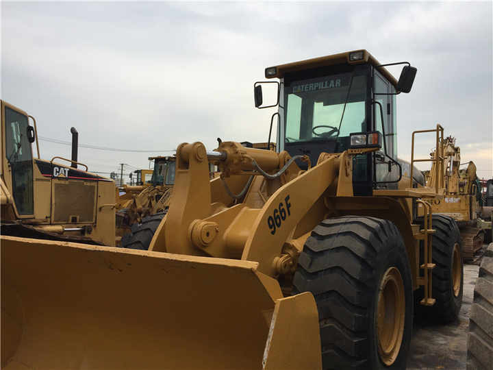 Used CAT 966f Wheel Loader Original Cat Construction Machine CAT 966f for Hot Sale Used Loader - Pá carregadora de rodas: foto 4 Used CAT 966f Wheel Loader Original Cat Construction Machine CAT 966f for Hot Sale Used Loader - Pá carregadora de rodas: foto 4