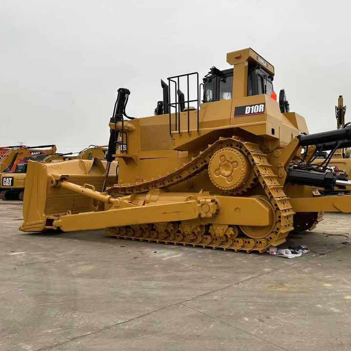 Used CAT D10R New Model Bulldozer Second Hand Machine Popular Brand Cat Hydraulic Machinery - Buldôzer: foto 1 Used CAT D10R New Model Bulldozer Second Hand Machine Popular Brand Cat Hydraulic Machinery - Buldôzer: foto 1