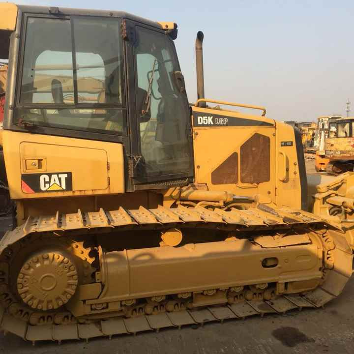 Used Cat Mini Bulldozer D5k D5 D5g Cat Dozers - Buldôzer: foto 1 Used Cat Mini Bulldozer D5k D5 D5g Cat Dozers - Buldôzer: foto 1
