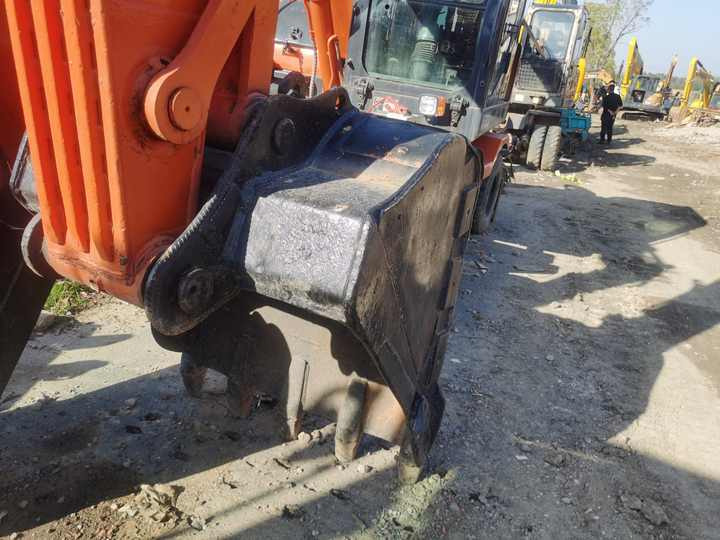 Used Digger Doosan Dh150w-7 Construction Machinery Construction Digger Used Doosan Dh150w-7 Cheap Excavator - Escavadora de rastos: foto 2 Used Digger Doosan Dh150w-7 Construction Machinery Construction Digger Used Doosan Dh150w-7 Cheap Excavator - Escavadora de rastos: foto 2