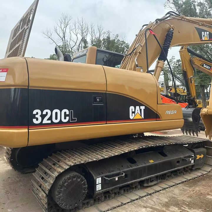 Used Excavator CAT 320C Second Hand Highly Competitive Digging Machine 325C 330C for Sale - Escavadora de rastos: foto 1 Used Excavator CAT 320C Second Hand Highly Competitive Digging Machine 325C 330C for Sale - Escavadora de rastos: foto 1