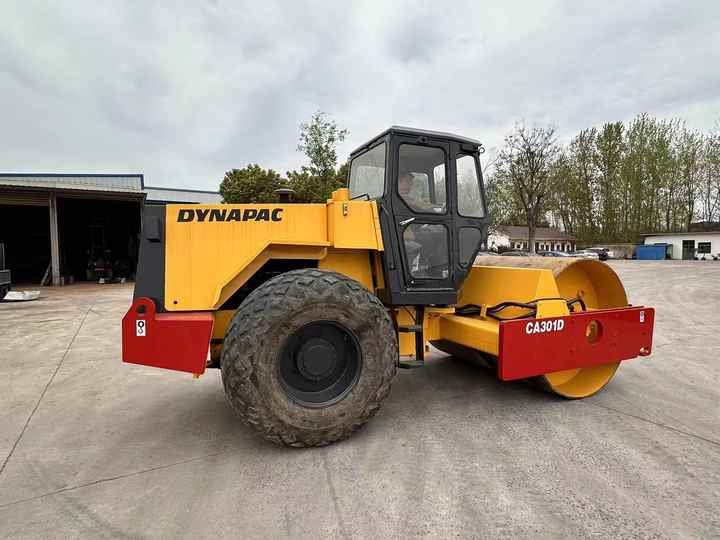 Used Heavy Construction Equipment Dynapac Ca301d Second Hand Road Rollers Used Machine Hot Sale - Compactador de asfalto: foto 5 Used Heavy Construction Equipment Dynapac Ca301d Second Hand Road Rollers Used Machine Hot Sale - Compactador de asfalto: foto 5