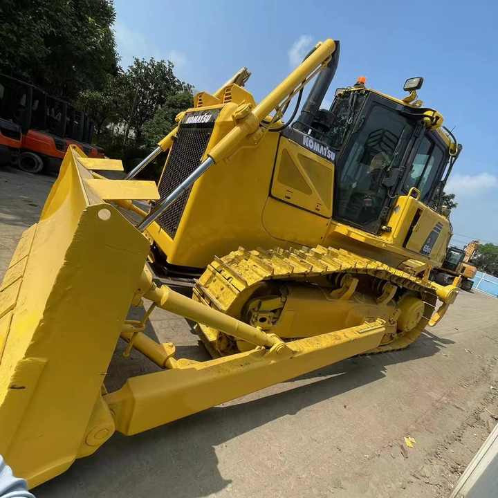 Used Heavy Construction Equipment KomatsuD65EX Bulldozer Used Machine - Buldôzer: foto 4 Used Heavy Construction Equipment KomatsuD65EX Bulldozer Used Machine - Buldôzer: foto 4