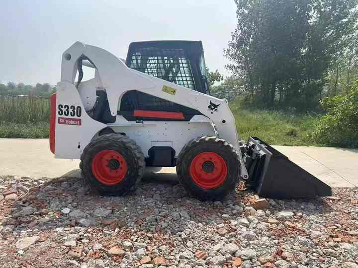 Used Heavy Construction Equipment bobcat S330 Second Hand Skid Steers Used Machine Hot Sale - Mini pá carregadora: foto 5 Used Heavy Construction Equipment bobcat S330 Second Hand Skid Steers Used Machine Hot Sale - Mini pá carregadora: foto 5