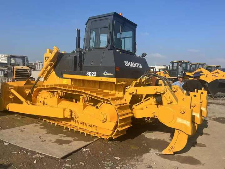 Used Shantui SD22 Crawler Bulldozer Low Price Running Working Condition for Sale SD16/SD22/SD32 in Stock - Buldôzer: foto 3 Used Shantui SD22 Crawler Bulldozer Low Price Running Working Condition for Sale SD16/SD22/SD32 in Stock - Buldôzer: foto 3