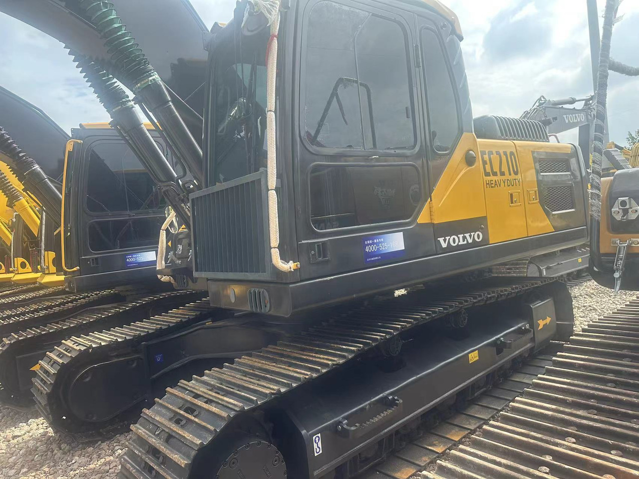 Used VOLVO EC210 Excavator Efficient Heavy Construction Equipment with Original Engine Second Hand Crawler Excavator - Escavadeira: foto 4 Used VOLVO EC210 Excavator Efficient Heavy Construction Equipment with Original Engine Second Hand Crawler Excavator - Escavadeira: foto 4