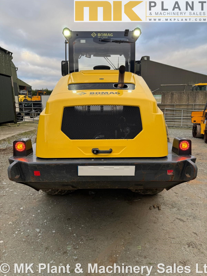 BOMAG BW213D-5 - Rolo: foto 3 BOMAG BW213D-5 - Rolo: foto 3