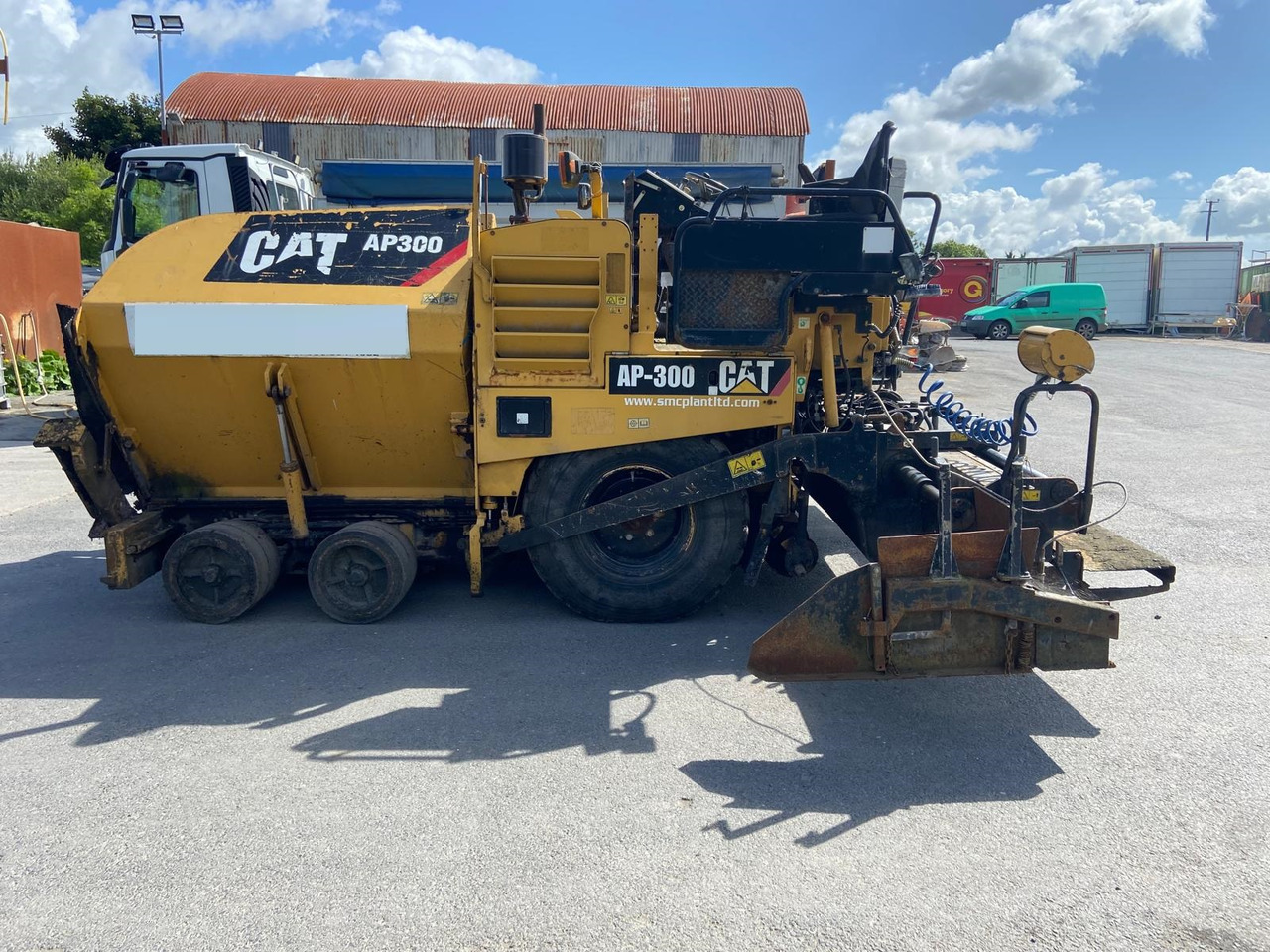 CATERPILLAR AP300 - Escavadeira: foto 1 CATERPILLAR AP300 - Escavadeira: foto 1
