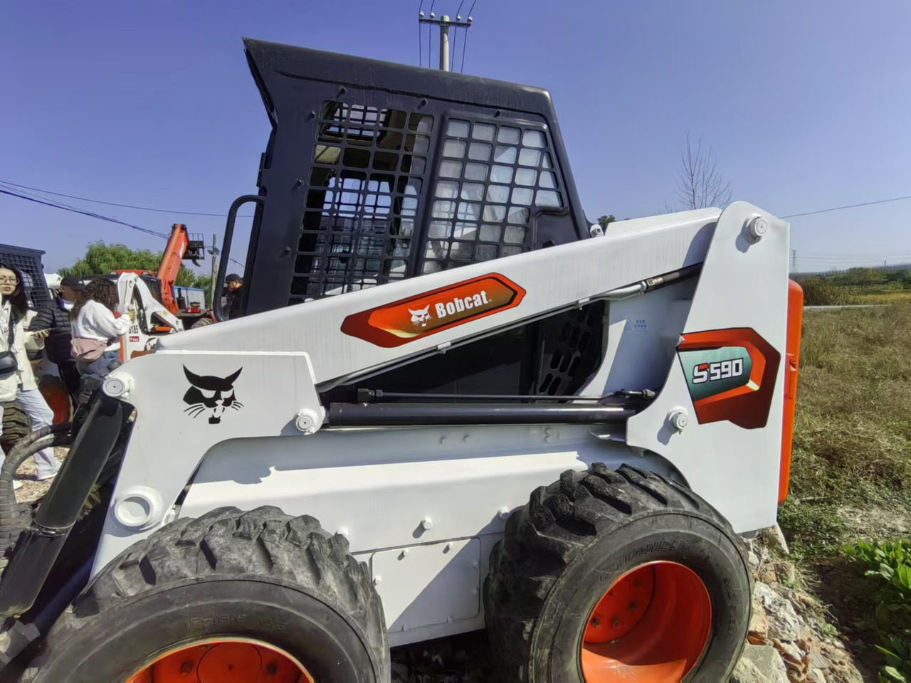 BOBCAT S590 - Mini pá carregadora: foto 3 BOBCAT S590 - Mini pá carregadora: foto 3