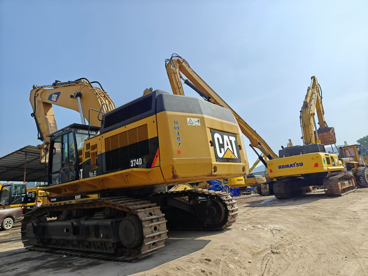 CATERPILLAR 374D - Escavadora de rastos: foto 4 CATERPILLAR 374D - Escavadora de rastos: foto 4