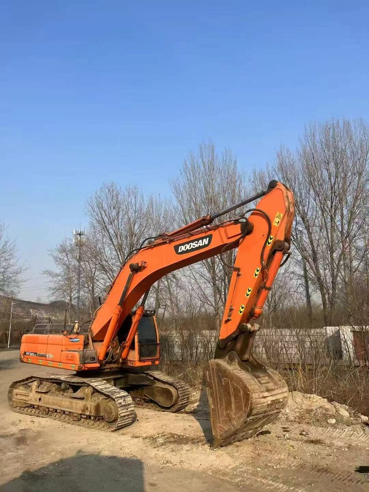 DOOSAN DX520LC-9C - Escavadora de rastos: foto 3 DOOSAN DX520LC-9C - Escavadora de rastos: foto 3