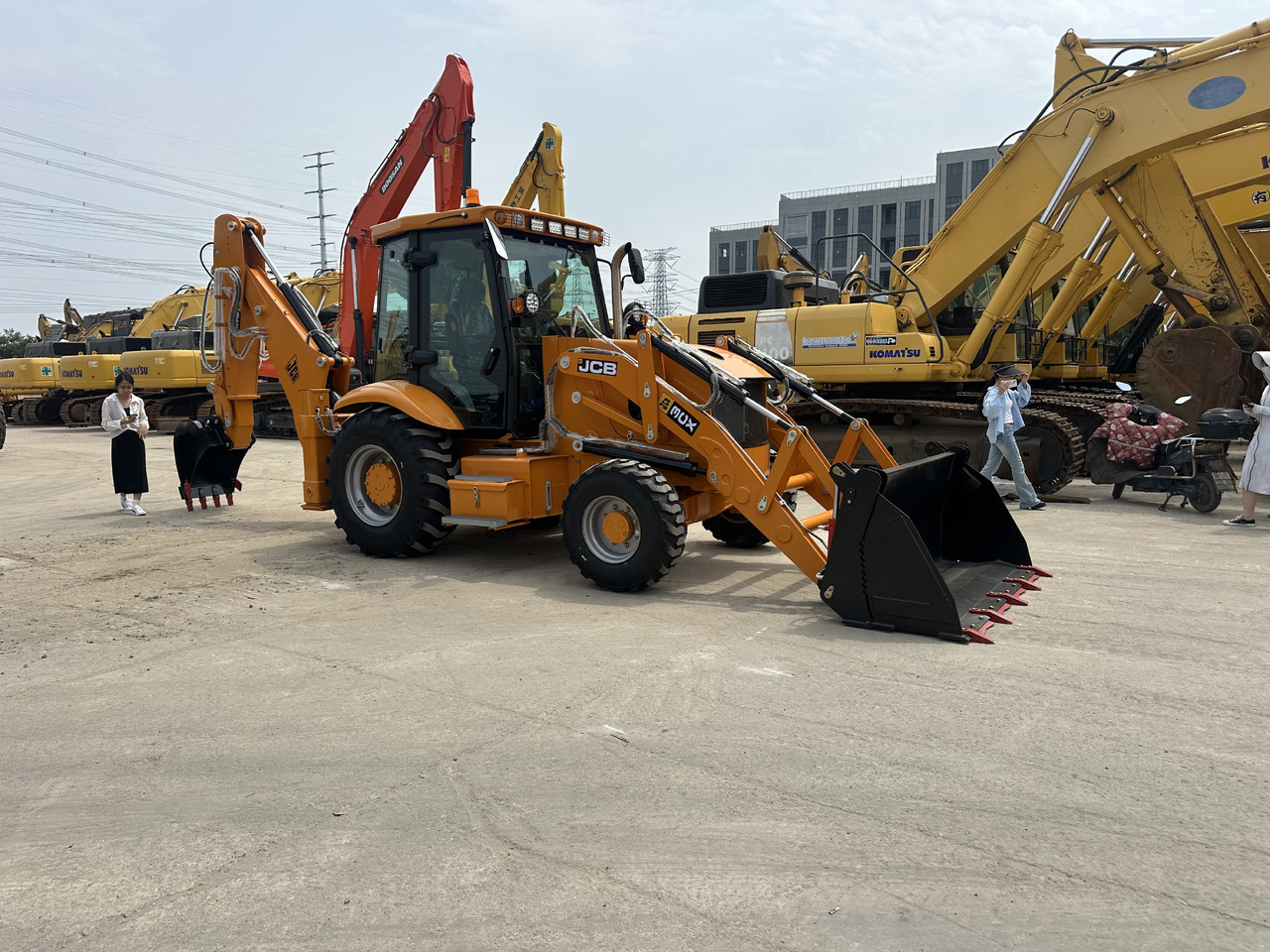 JCB 3CX - Retroescavadeira: foto 2 JCB 3CX - Retroescavadeira: foto 2