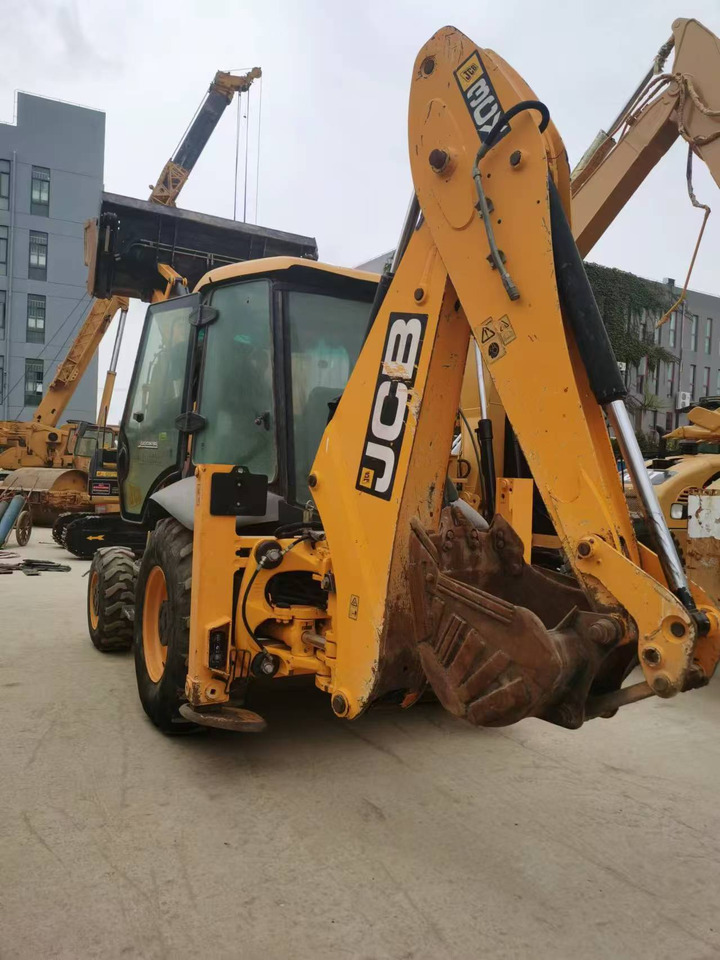 JCB 3CX - Retroescavadeira: foto 3 JCB 3CX - Retroescavadeira: foto 3