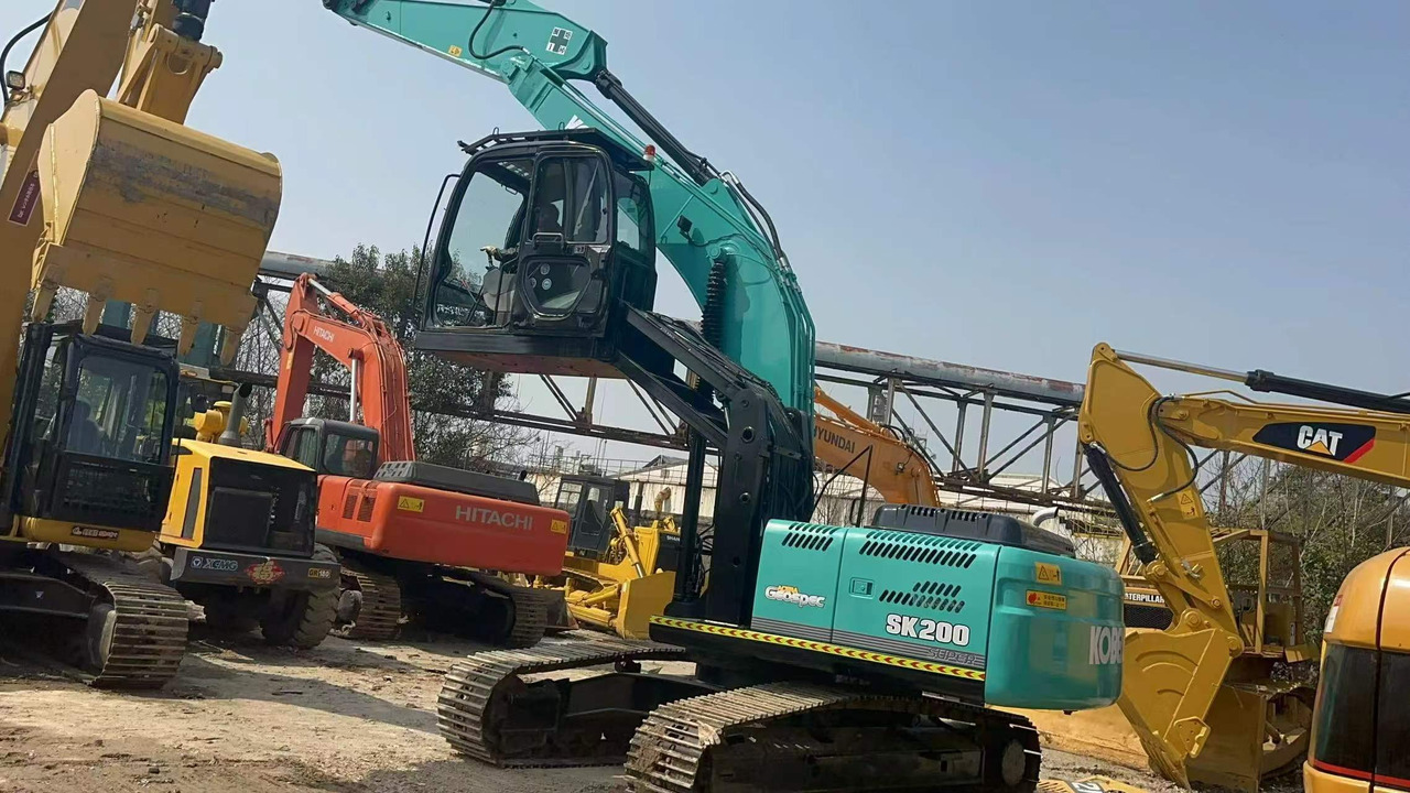 KOBELCO SK200-8 - Mini escavadeira: foto 5 KOBELCO SK200-8 - Mini escavadeira: foto 5