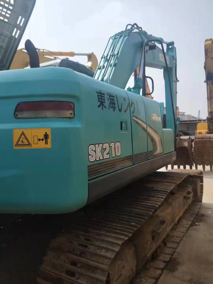 KOBELCO SK210-8 - Mini escavadeira: foto 1 KOBELCO SK210-8 - Mini escavadeira: foto 1
