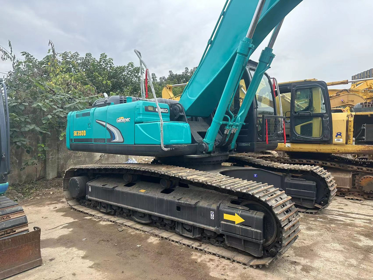 KOBELCO SK350-10 - Mini escavadeira: foto 3 KOBELCO SK350-10 - Mini escavadeira: foto 3