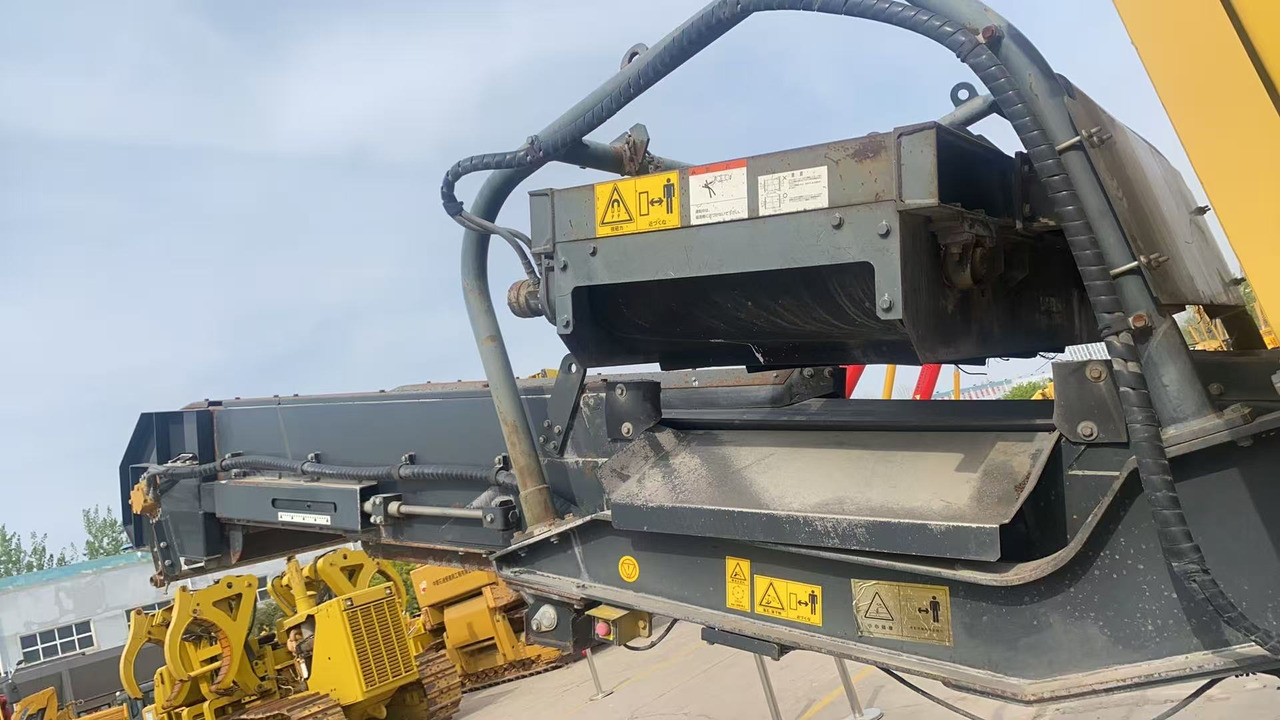 KOMATSU BR380JG-1E0 - Britador: foto 4 KOMATSU BR380JG-1E0 - Britador: foto 4