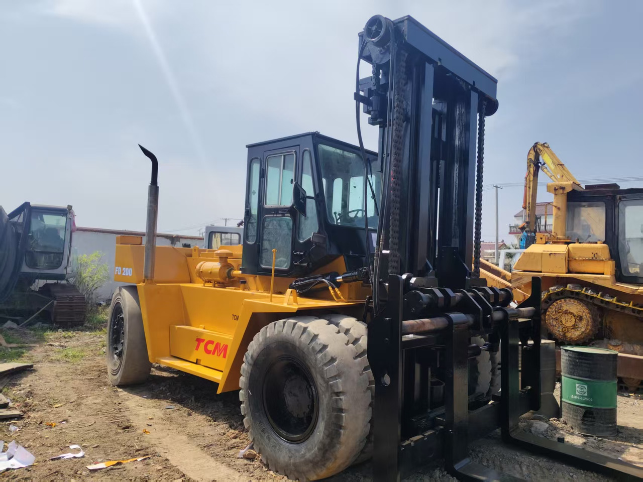 KOMATSU FD200 - Empilhador a diesel: foto 3 KOMATSU FD200 - Empilhador a diesel: foto 3