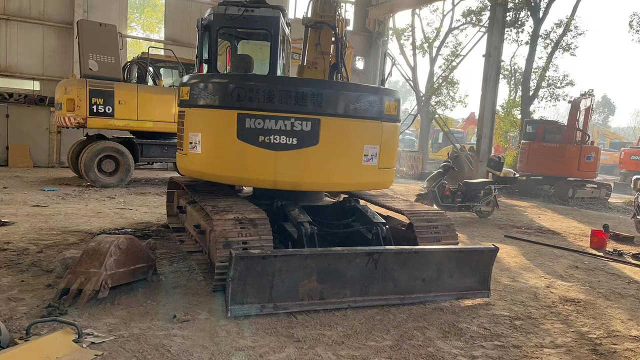 KOMATSU PC138US - Escavadora de rastos: foto 2 KOMATSU PC138US - Escavadora de rastos: foto 2