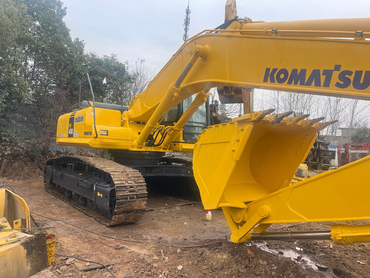 KOMATSU PC450-7 - Escavadora de rastos: foto 5 KOMATSU PC450-7 - Escavadora de rastos: foto 5
