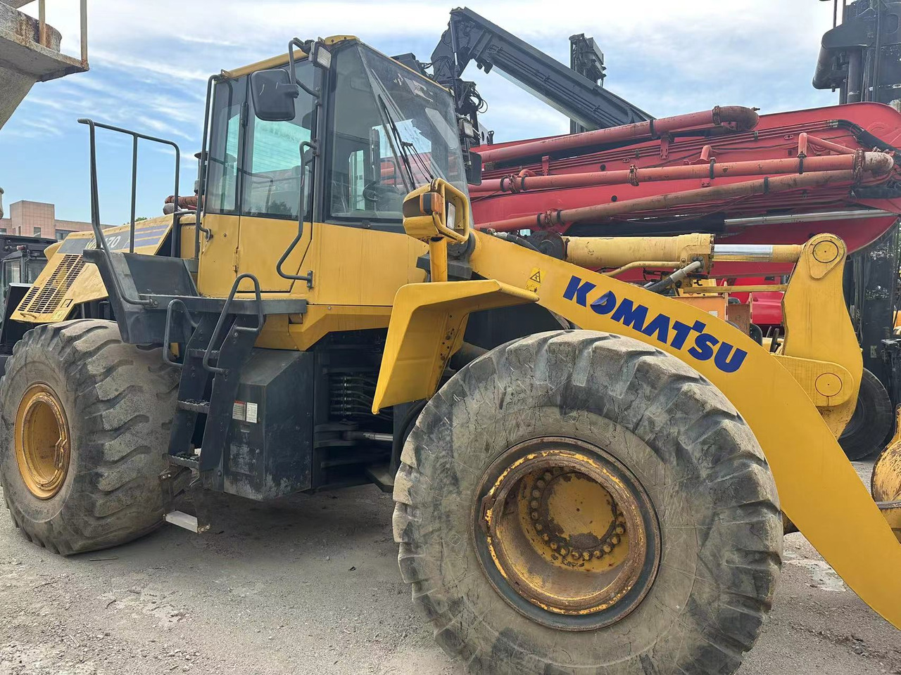 KOMATSU WA470-6 - Pá carregadora de rodas: foto 3 KOMATSU WA470-6 - Pá carregadora de rodas: foto 3