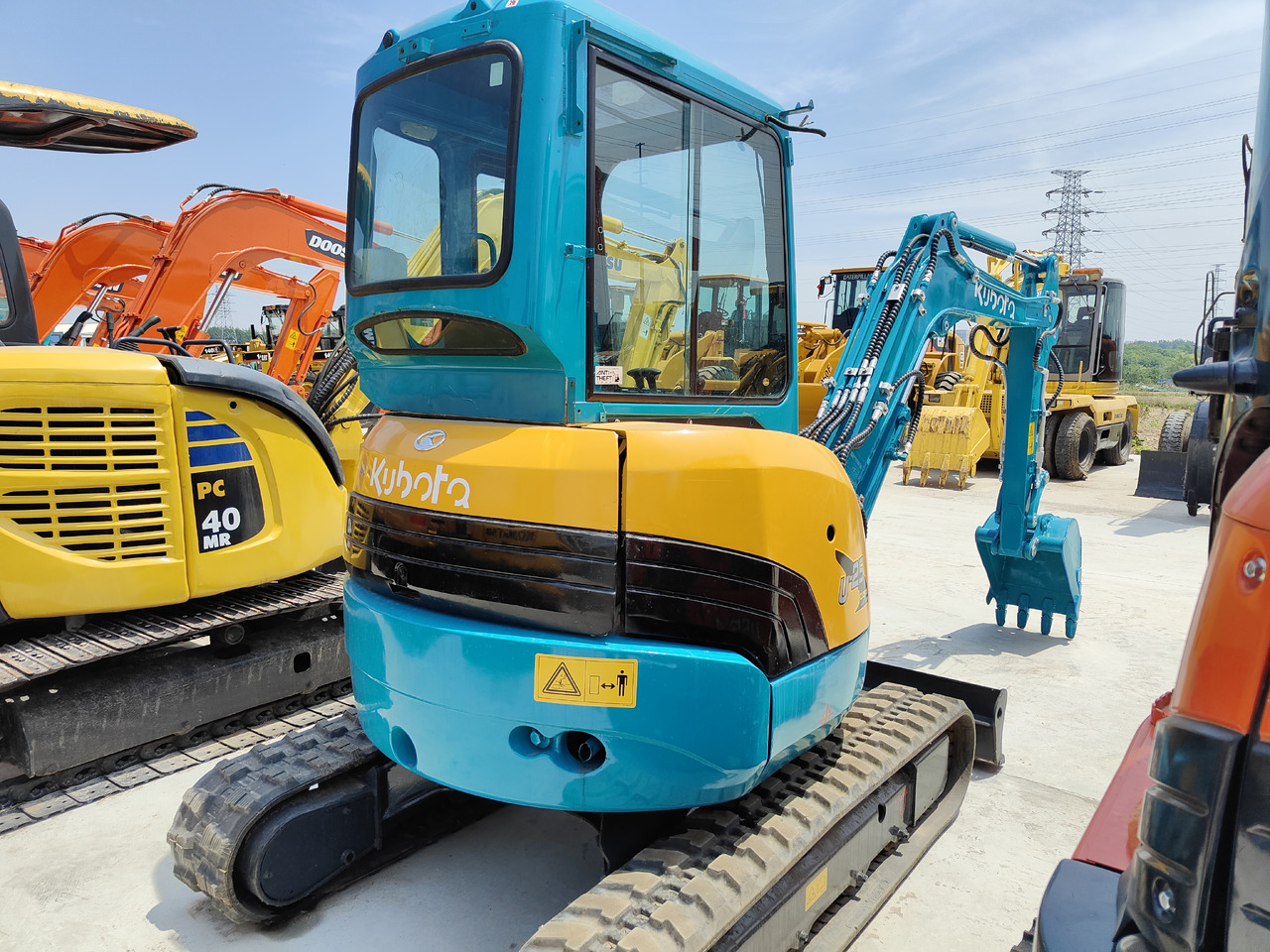 KUBOTA U25 - Mini escavadeira: foto 4 KUBOTA U25 - Mini escavadeira: foto 4