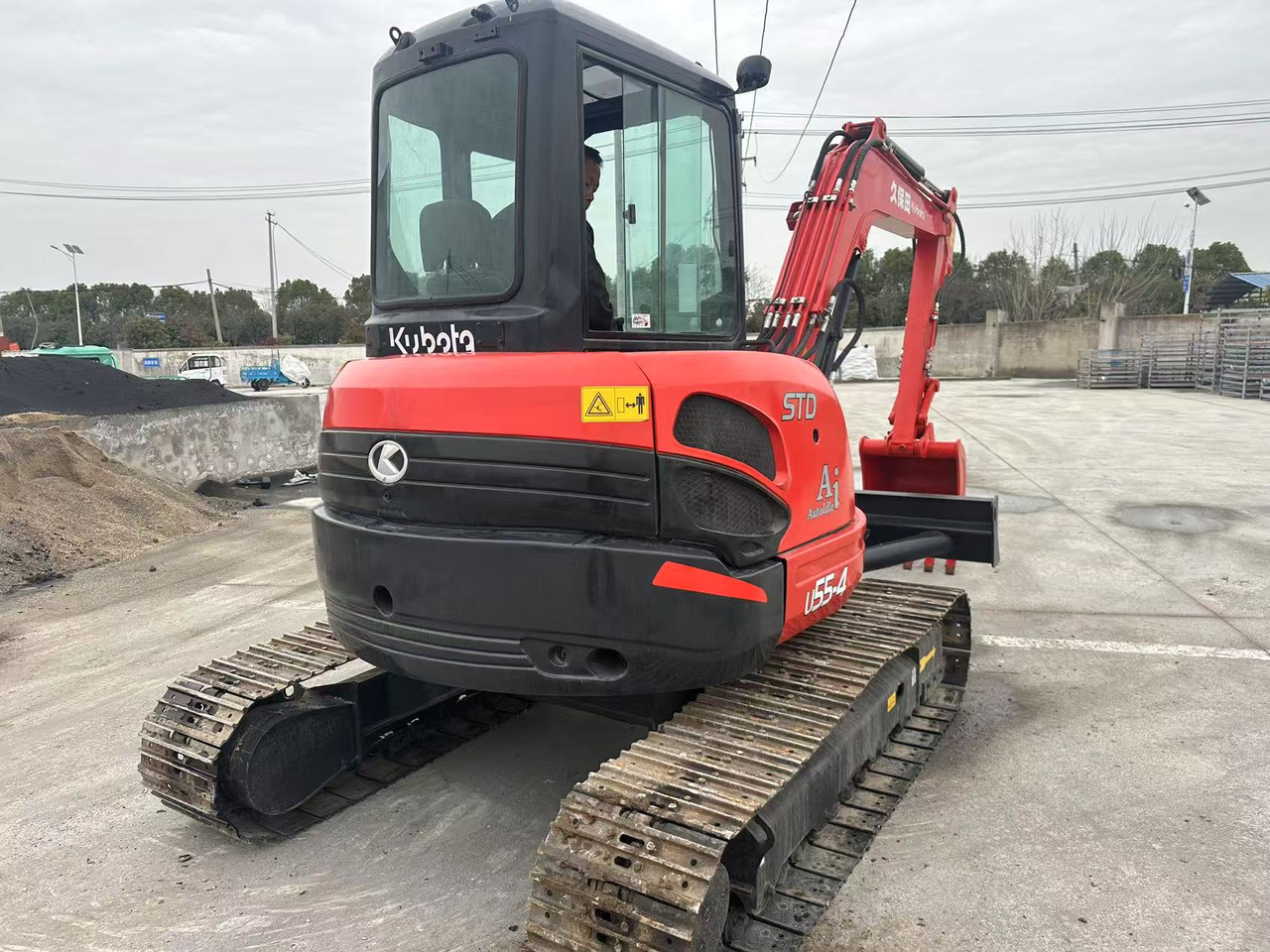 KUBOTA U55 - Mini escavadeira: foto 3 KUBOTA U55 - Mini escavadeira: foto 3