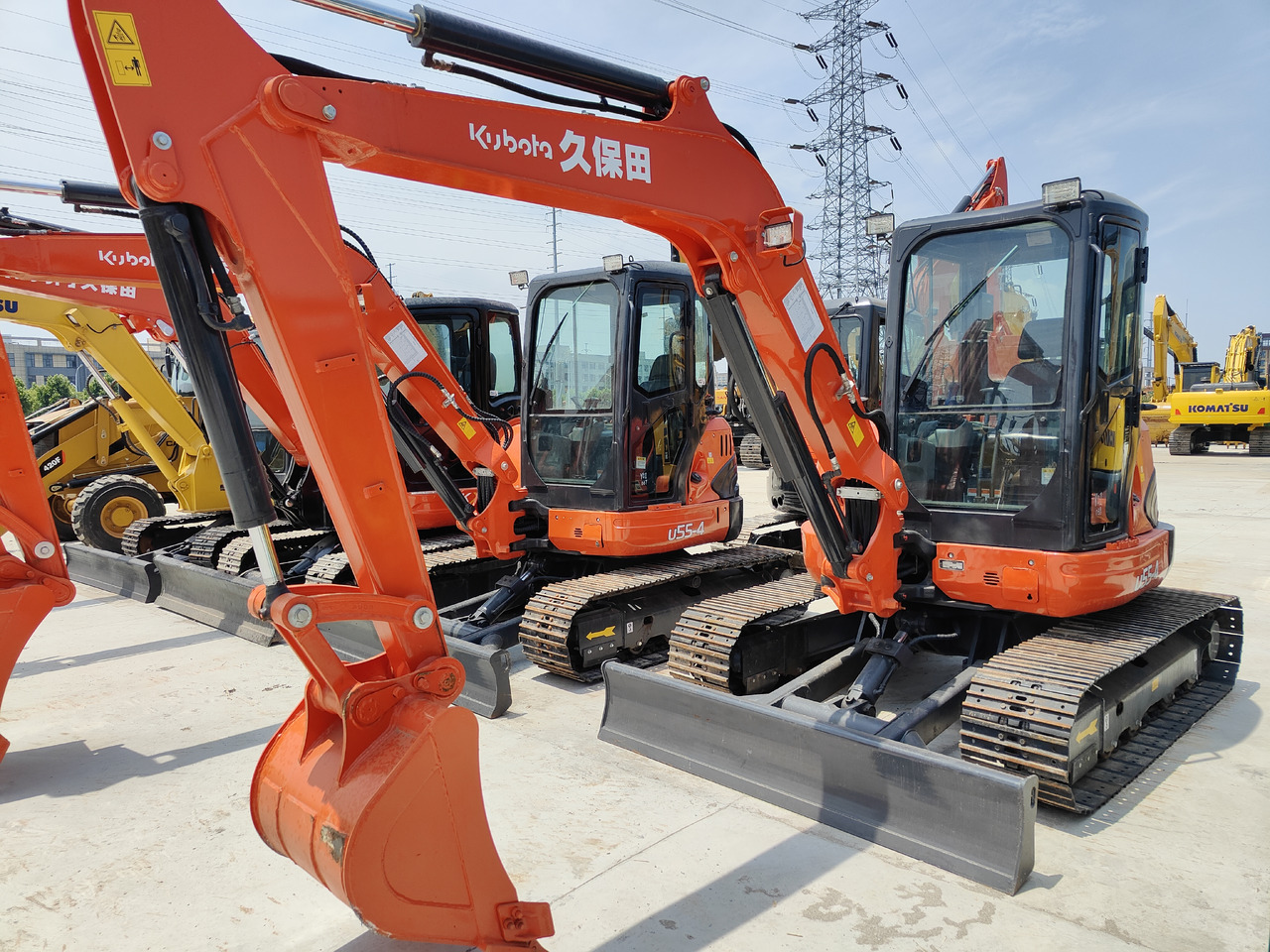 KUBOTA U55 - Mini escavadeira: foto 3 KUBOTA U55 - Mini escavadeira: foto 3