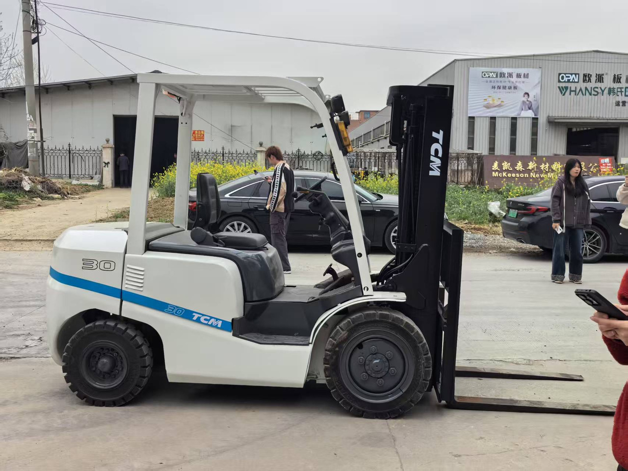 TCM FD30 - Empilhador a diesel: foto 3 TCM FD30 - Empilhador a diesel: foto 3