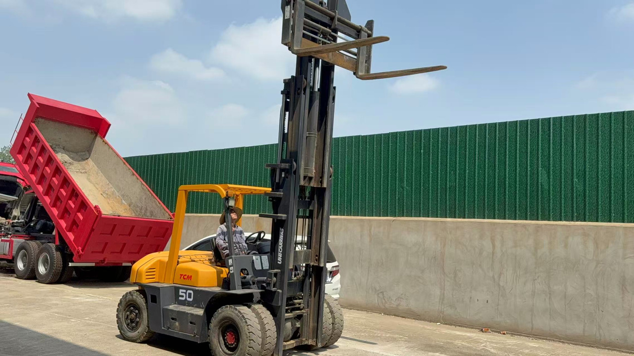 TCM FD50 - Empilhador a diesel: foto 3 TCM FD50 - Empilhador a diesel: foto 3