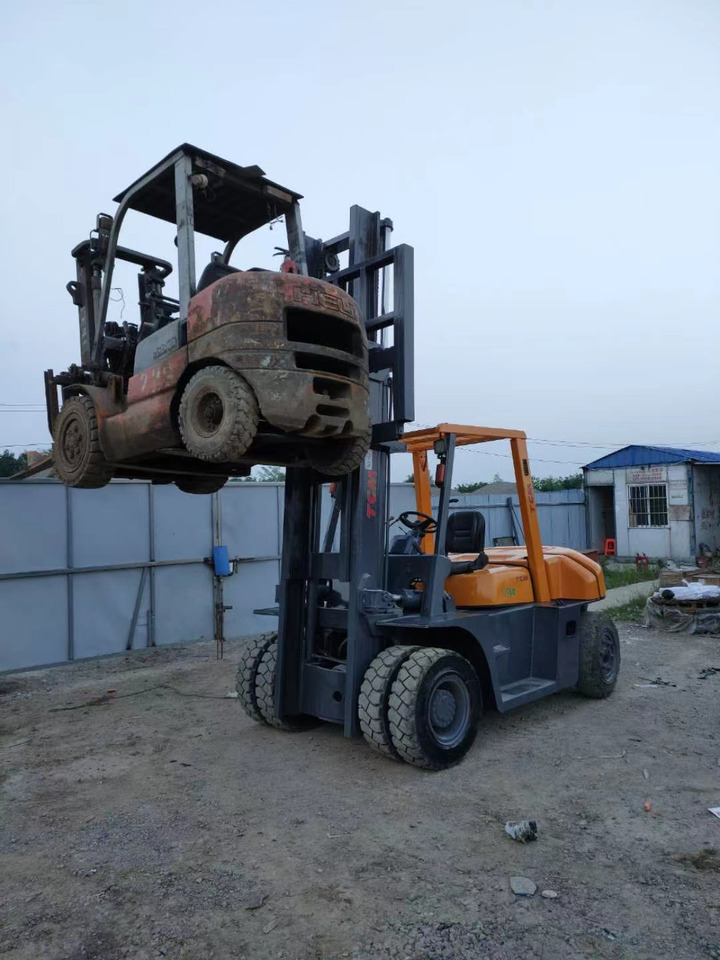 TCM FD60 - Empilhador a diesel: foto 3 TCM FD60 - Empilhador a diesel: foto 3