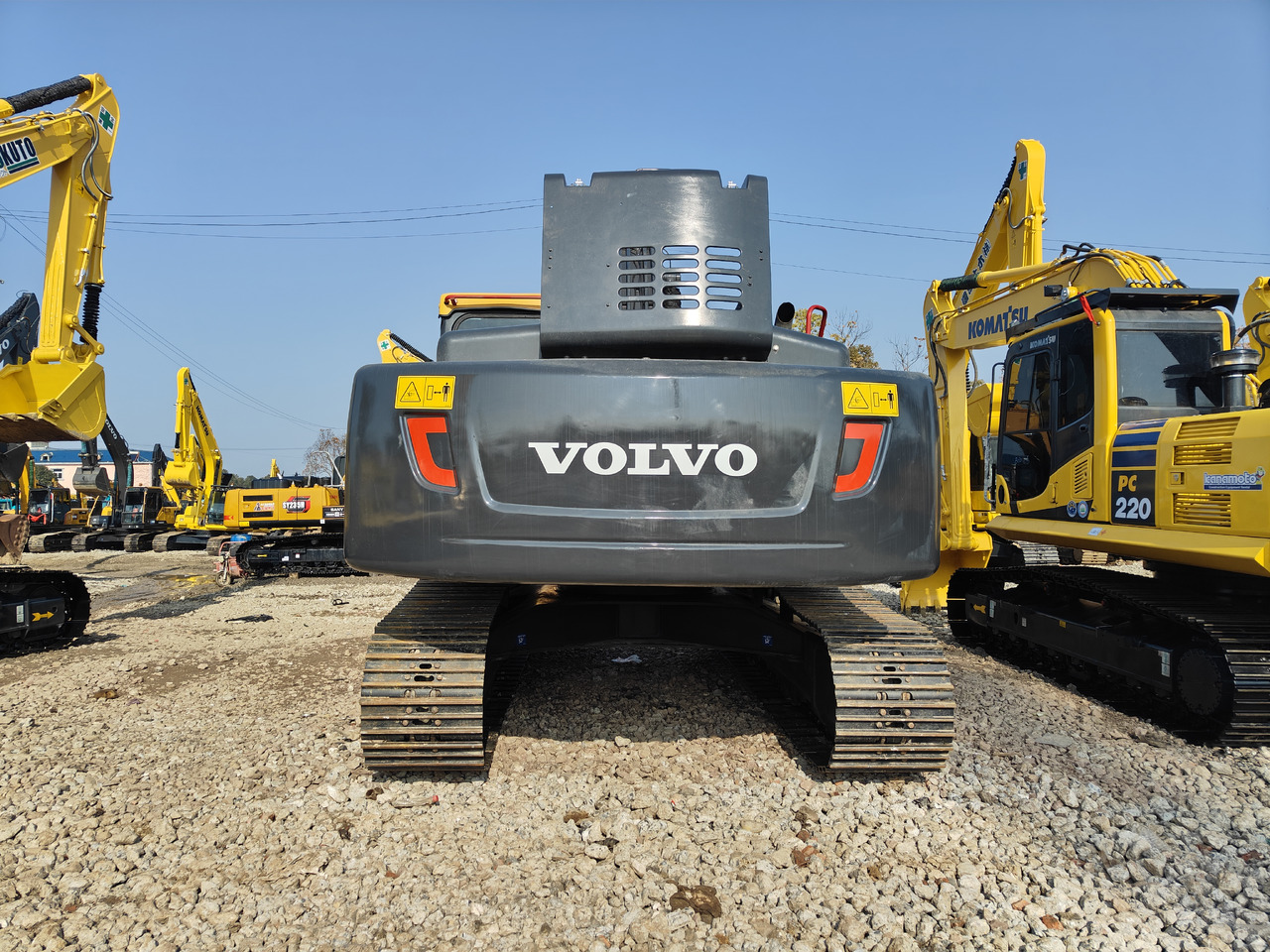 VOLVO EC240 - Escavadora de rastos: foto 5 VOLVO EC240 - Escavadora de rastos: foto 5