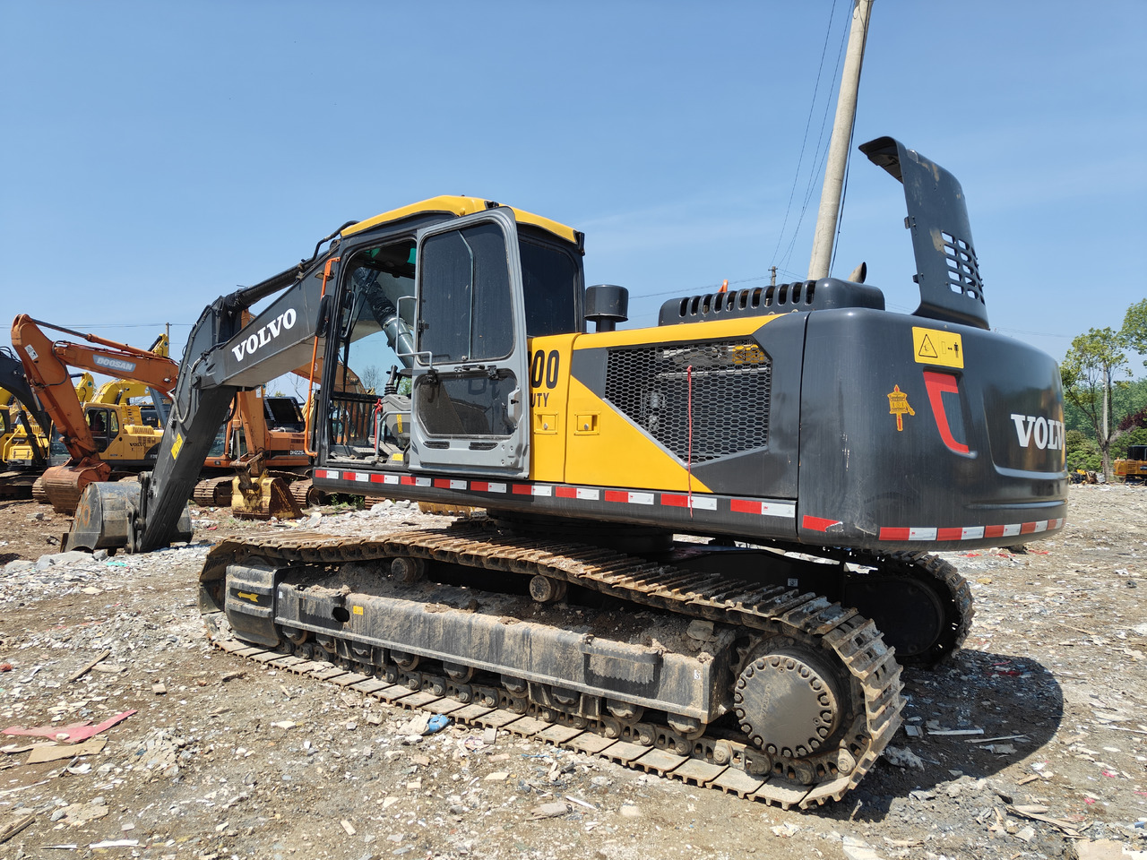 VOLVO EC300 - Escavadora de rastos: foto 2 VOLVO EC300 - Escavadora de rastos: foto 2