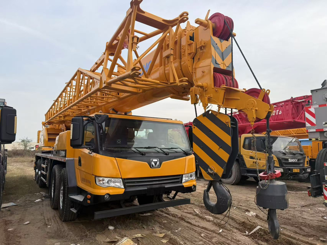 XCMG QY85KA - Grua móvel: foto 4 XCMG QY85KA - Grua móvel: foto 4