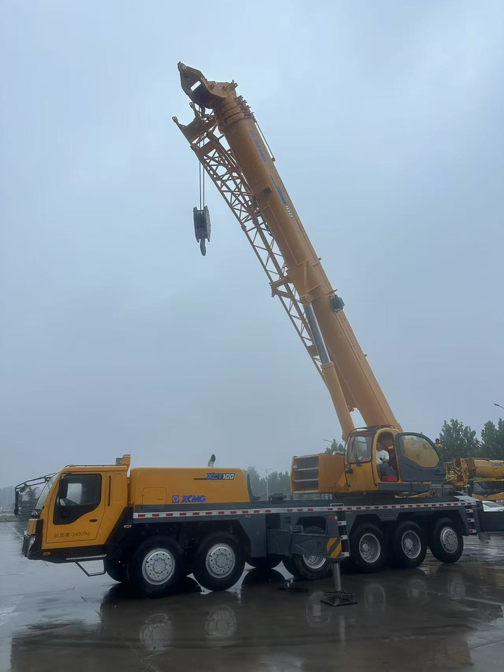XCMG XCT100 - Grua móvel: foto 1 XCMG XCT100 - Grua móvel: foto 1