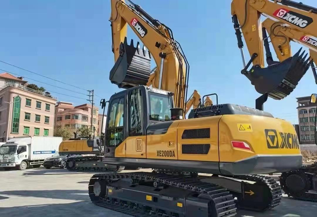 XCMG XE200DA - Escavadora de rastos: foto 4 XCMG XE200DA - Escavadora de rastos: foto 4