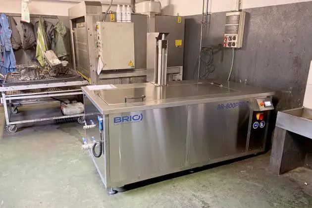 BRIO Ultrasonics BR-600 MOLD Ultrasonic cleaning machine - Limpador ultrassônico: foto 3 BRIO Ultrasonics BR-600 MOLD Ultrasonic cleaning machine - Limpador ultrassônico: foto 3
