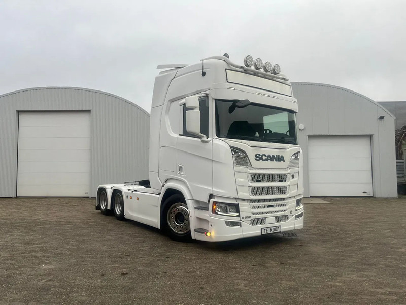 Scania R650 V8 NGS R650 6x4 - Tractor: foto 1 Scania R650 V8 NGS R650 6x4 - Tractor: foto 1