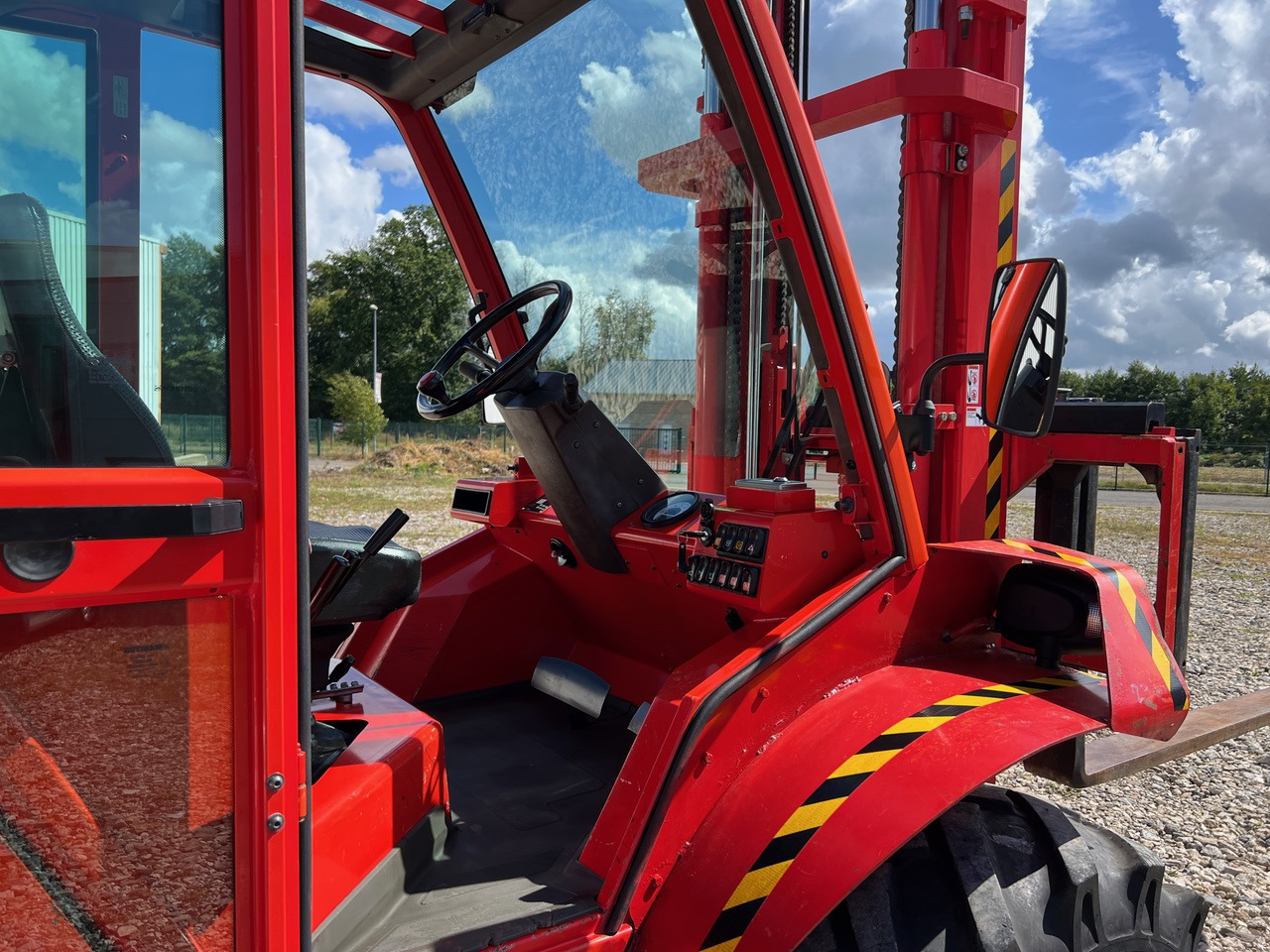 MANITOU M30-4 ST3B - Empilhador todo-o-terreno: foto 3 MANITOU M30-4 ST3B - Empilhador todo-o-terreno: foto 3