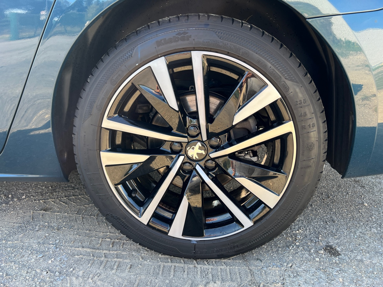 Sedan PEUGEOT 508 BlueHDi 180 ch S&S EAT8 GT: foto 23