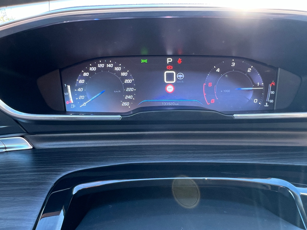 Sedan PEUGEOT 508 BlueHDi 180 ch S&S EAT8 GT: foto 34